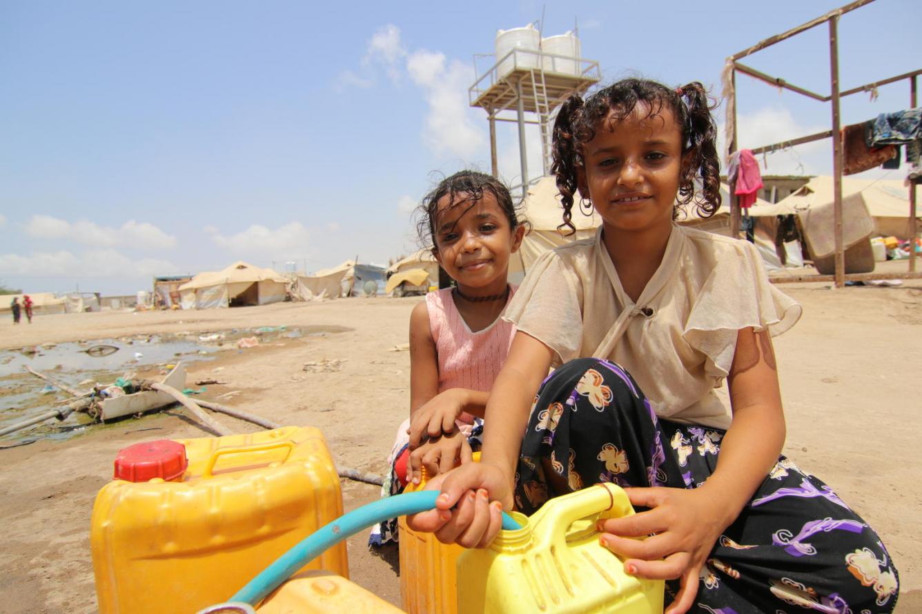 A Day In The Life Internally Displaced Children In Yemen Unicef